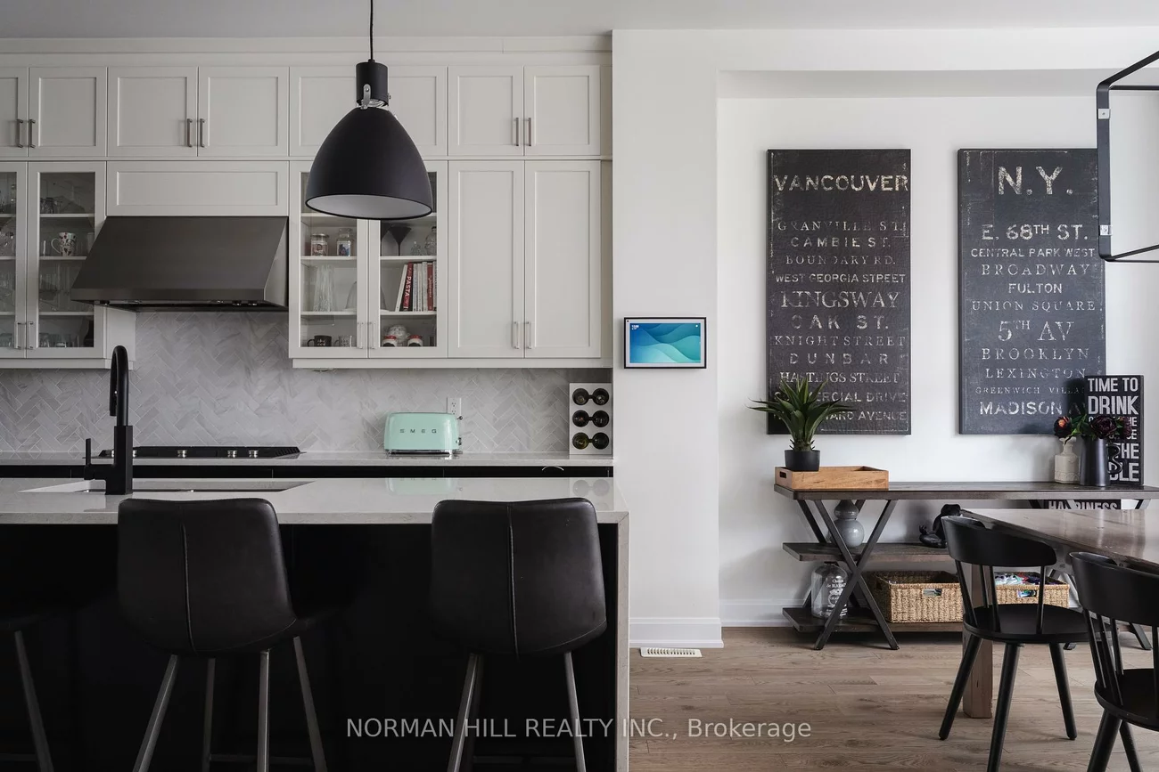 283, Bethpage, 1008 - GO Glenorchy, Oakville