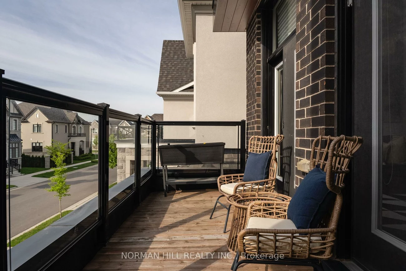 283, Bethpage, 1008 - GO Glenorchy, Oakville