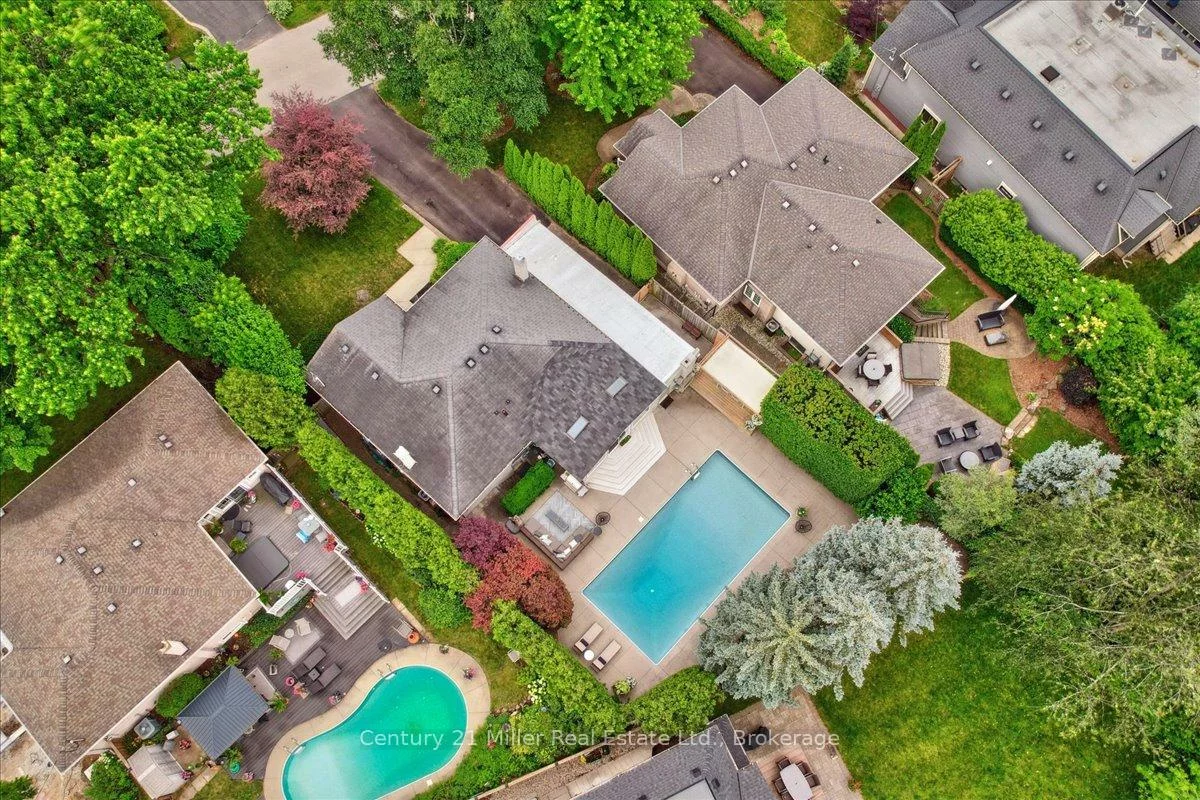 1129, Shaw, 1020 - WO West, Oakville