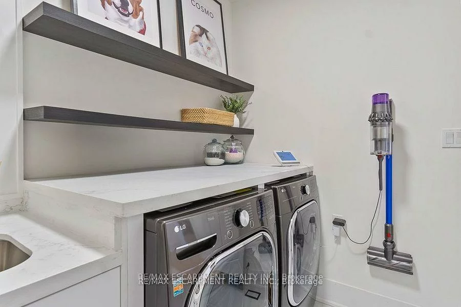 2455, BON ECHO, 1009 - JC Joshua Creek, Oakville