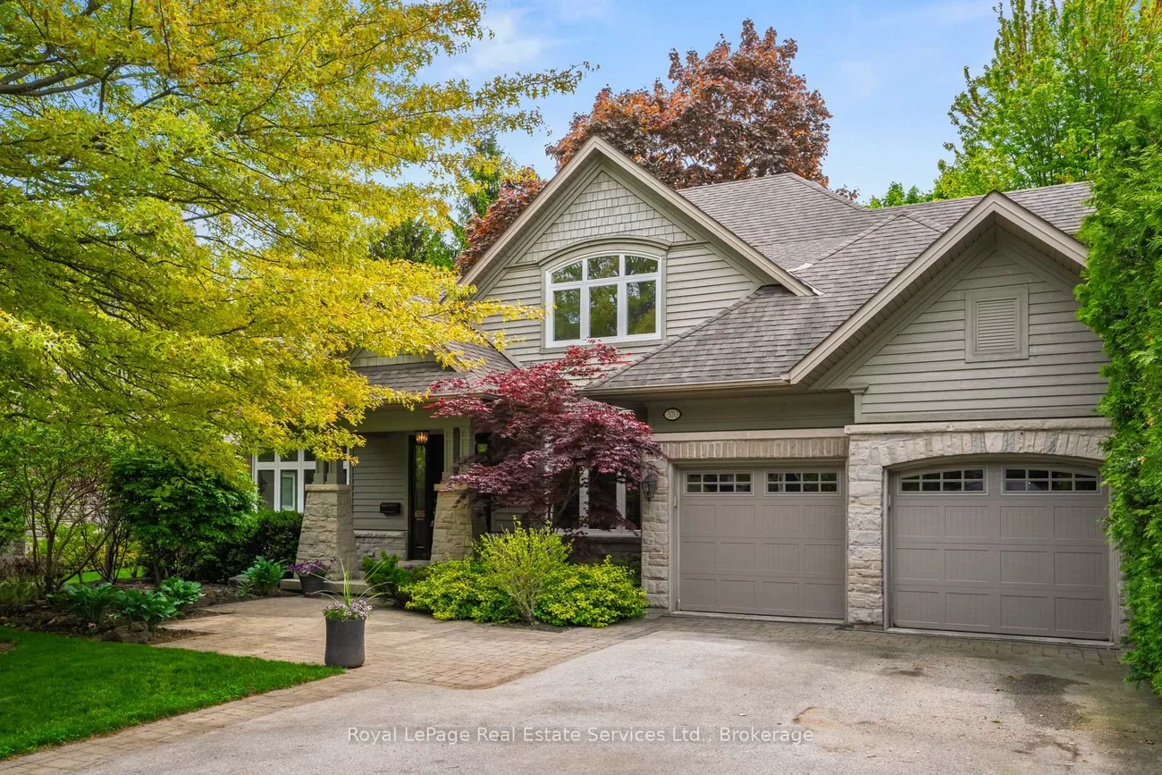 370, Christina, 1017 - SW Southwest, Oakville