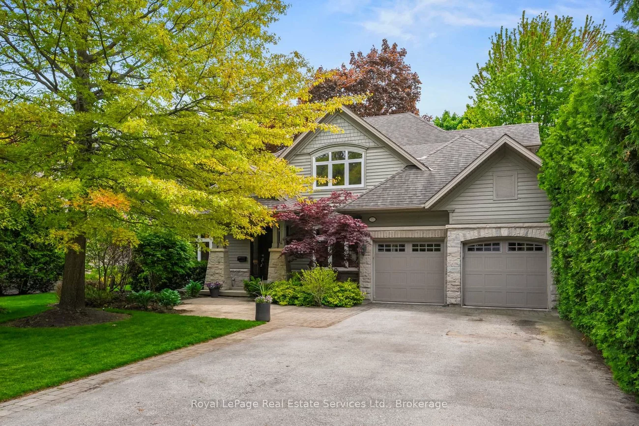 370, Christina, 1017 - SW Southwest, Oakville