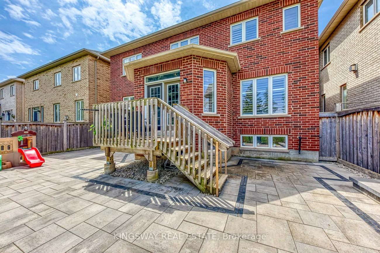 3232, Larry, 1008 - GO Glenorchy, Oakville