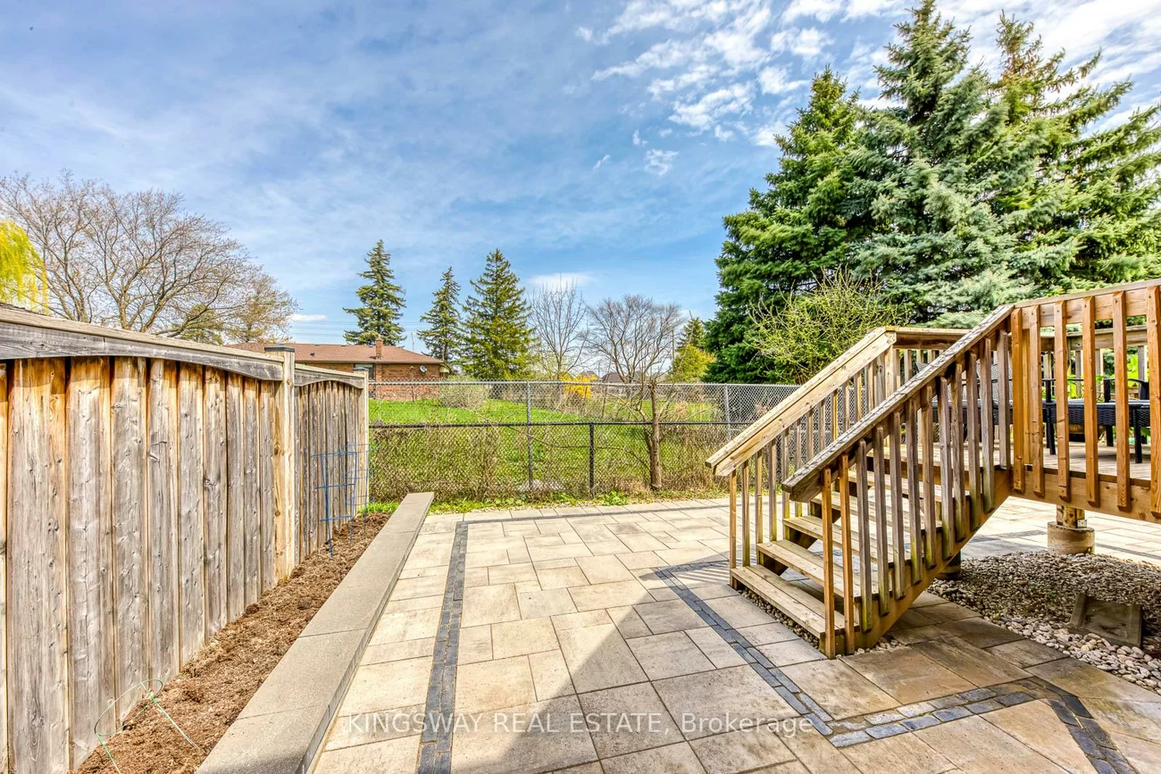 3232, Larry, 1008 - GO Glenorchy, Oakville