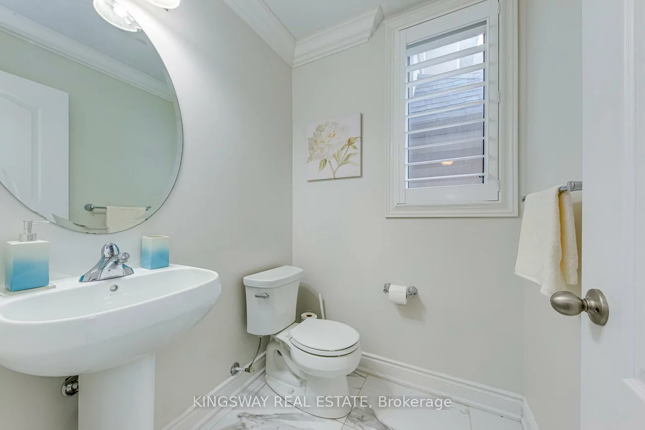 3232, Larry, 1008 - GO Glenorchy, Oakville