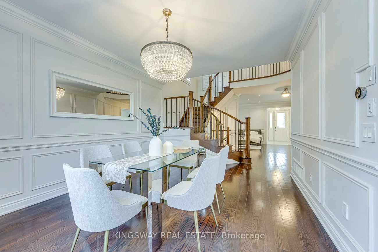 3232, Larry, 1008 - GO Glenorchy, Oakville