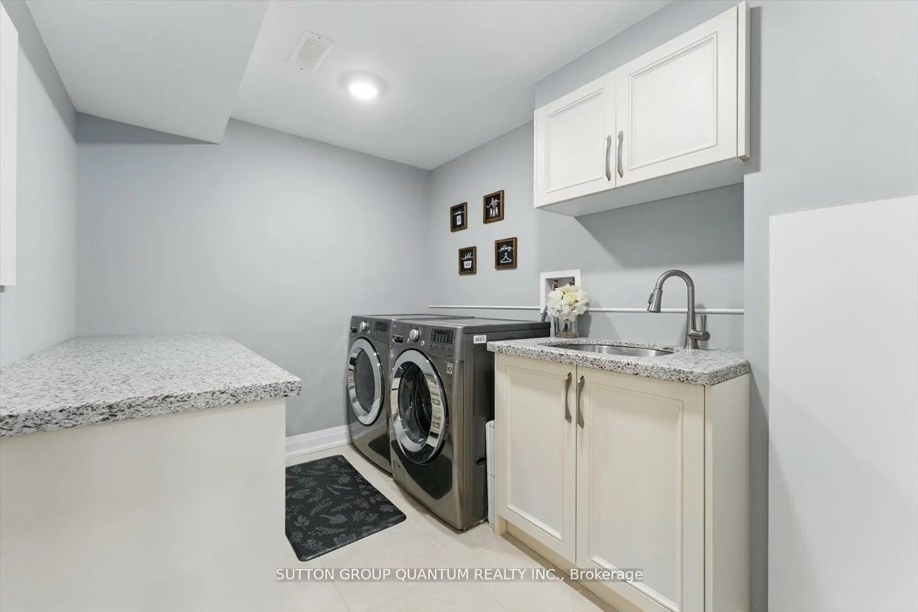 391, Kittridge, 1018 - WC Wedgewood Creek, Oakville