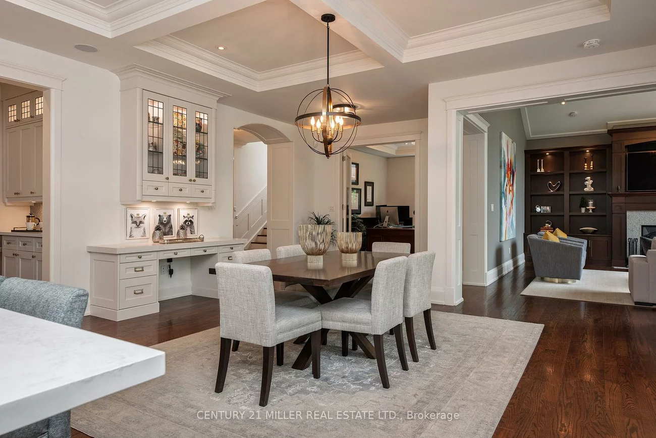 209, Donessle, 1013 - OO Old Oakville, Oakville
