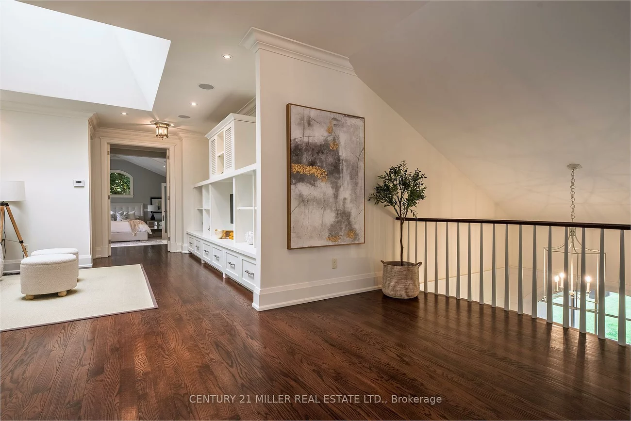 209, Donessle, 1013 - OO Old Oakville, Oakville