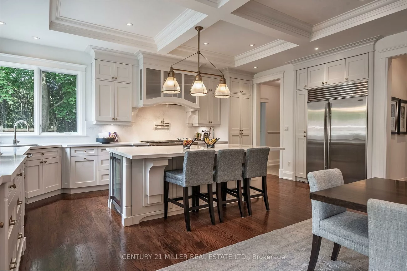 209, Donessle, 1013 - OO Old Oakville, Oakville