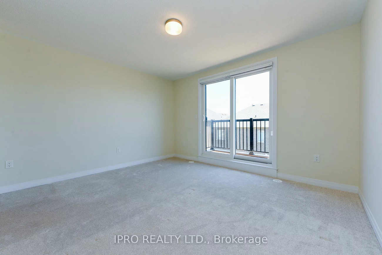 3523, Post, 1008 - GO Glenorchy, Oakville