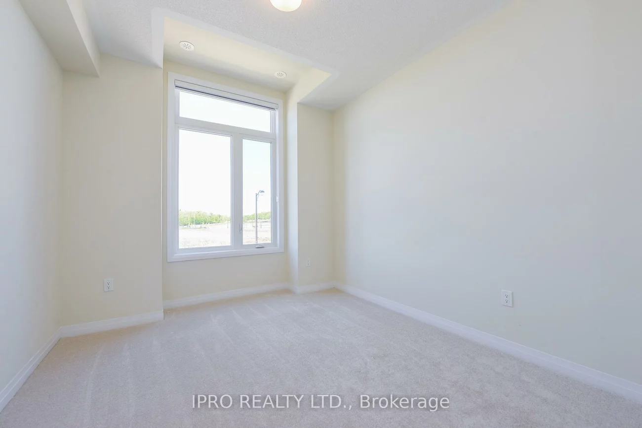 3523, Post, 1008 - GO Glenorchy, Oakville
