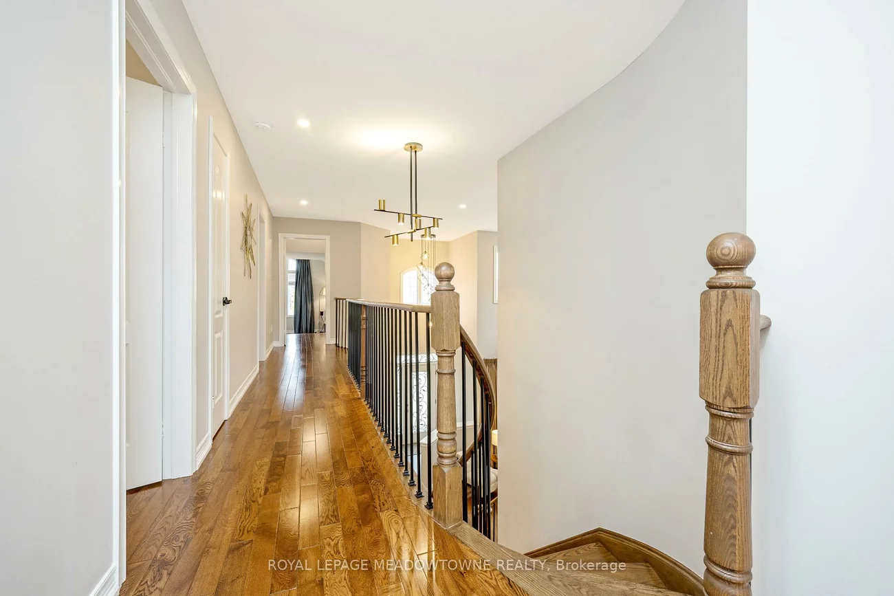 2120, Pine Glen, 1019 - WM Westmount, Oakville