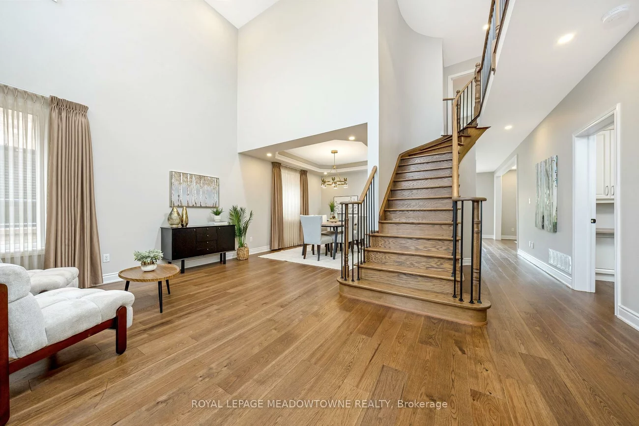2120, Pine Glen, 1019 - WM Westmount, Oakville