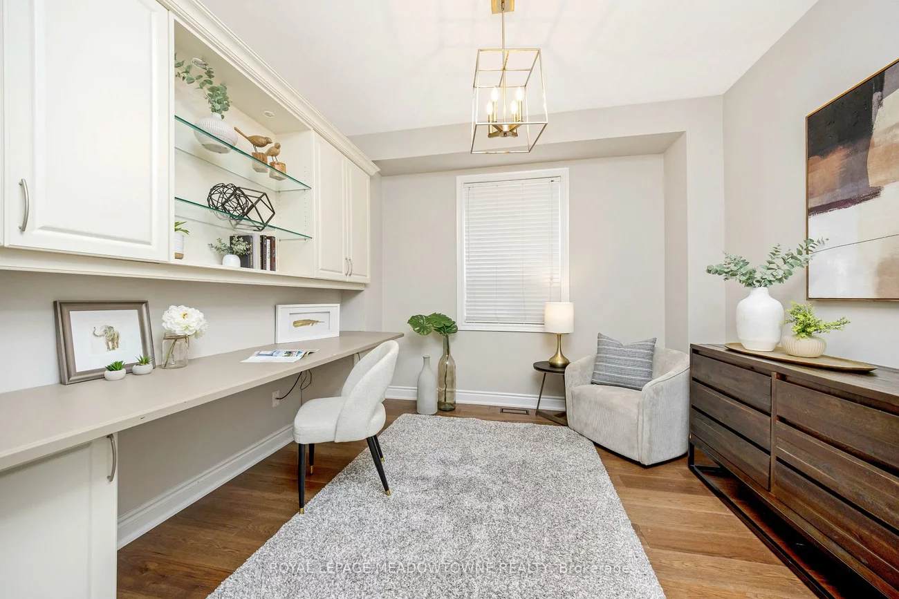 2120, Pine Glen, 1019 - WM Westmount, Oakville