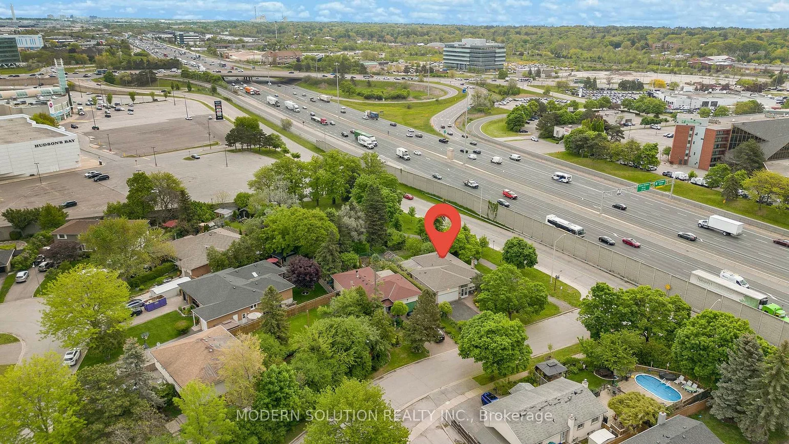 1011, Pearson, 1003 - CP College Park, Oakville
