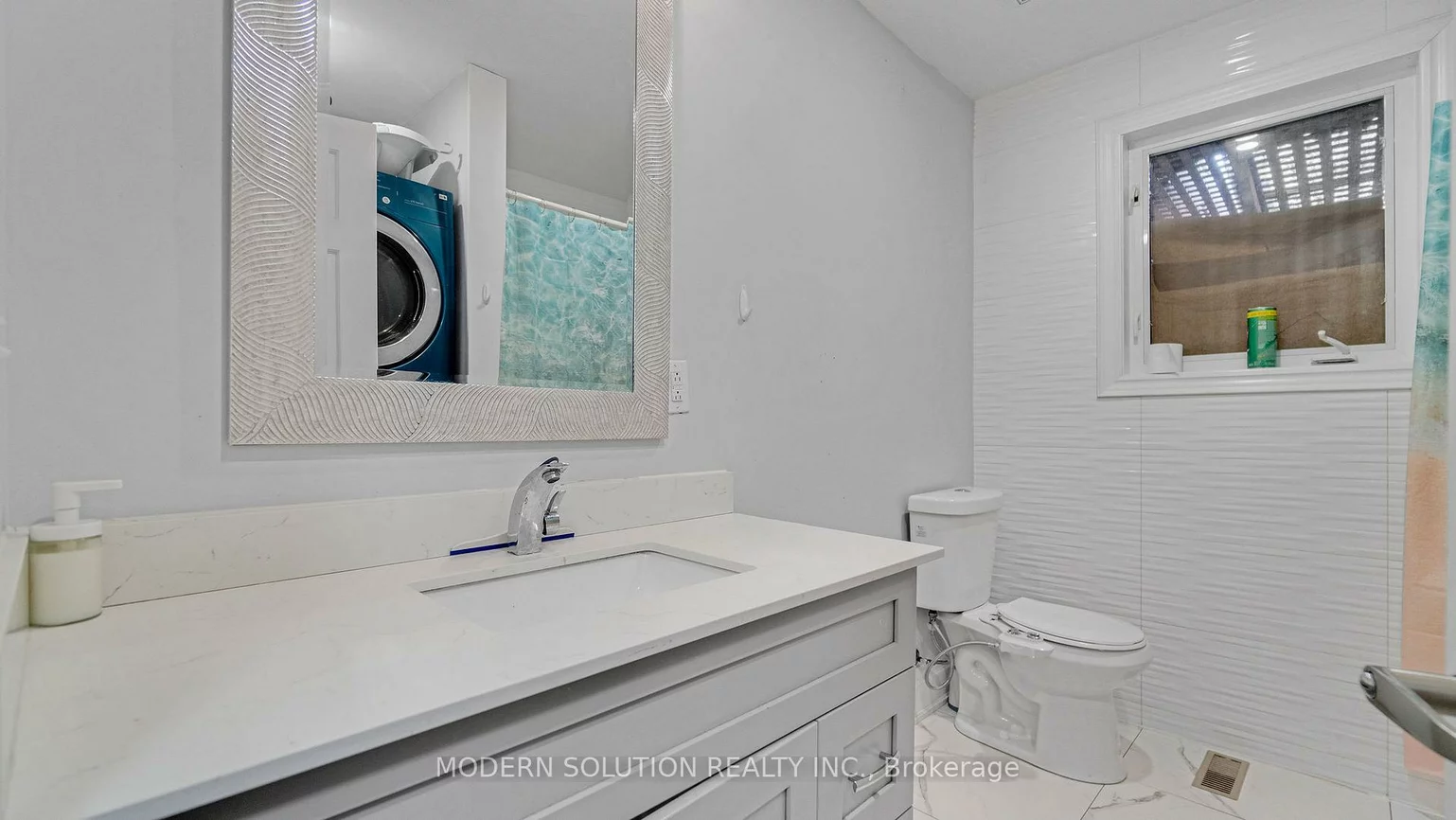 1011, Pearson, 1003 - CP College Park, Oakville