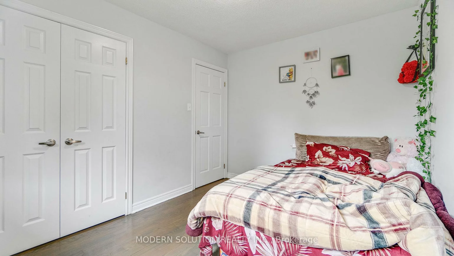 1011, Pearson, 1003 - CP College Park, Oakville