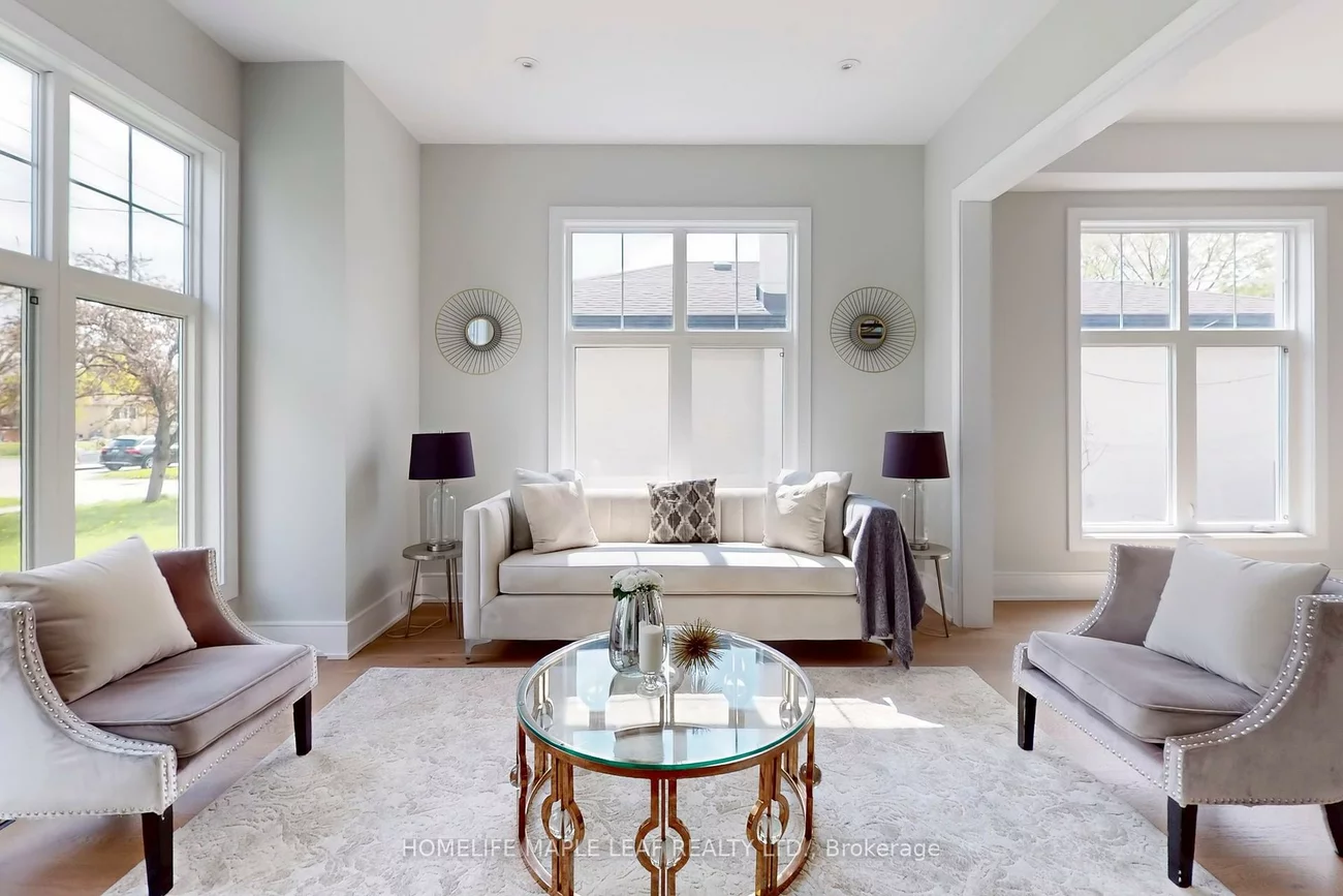 522, Third, 1020 - WO West, Oakville