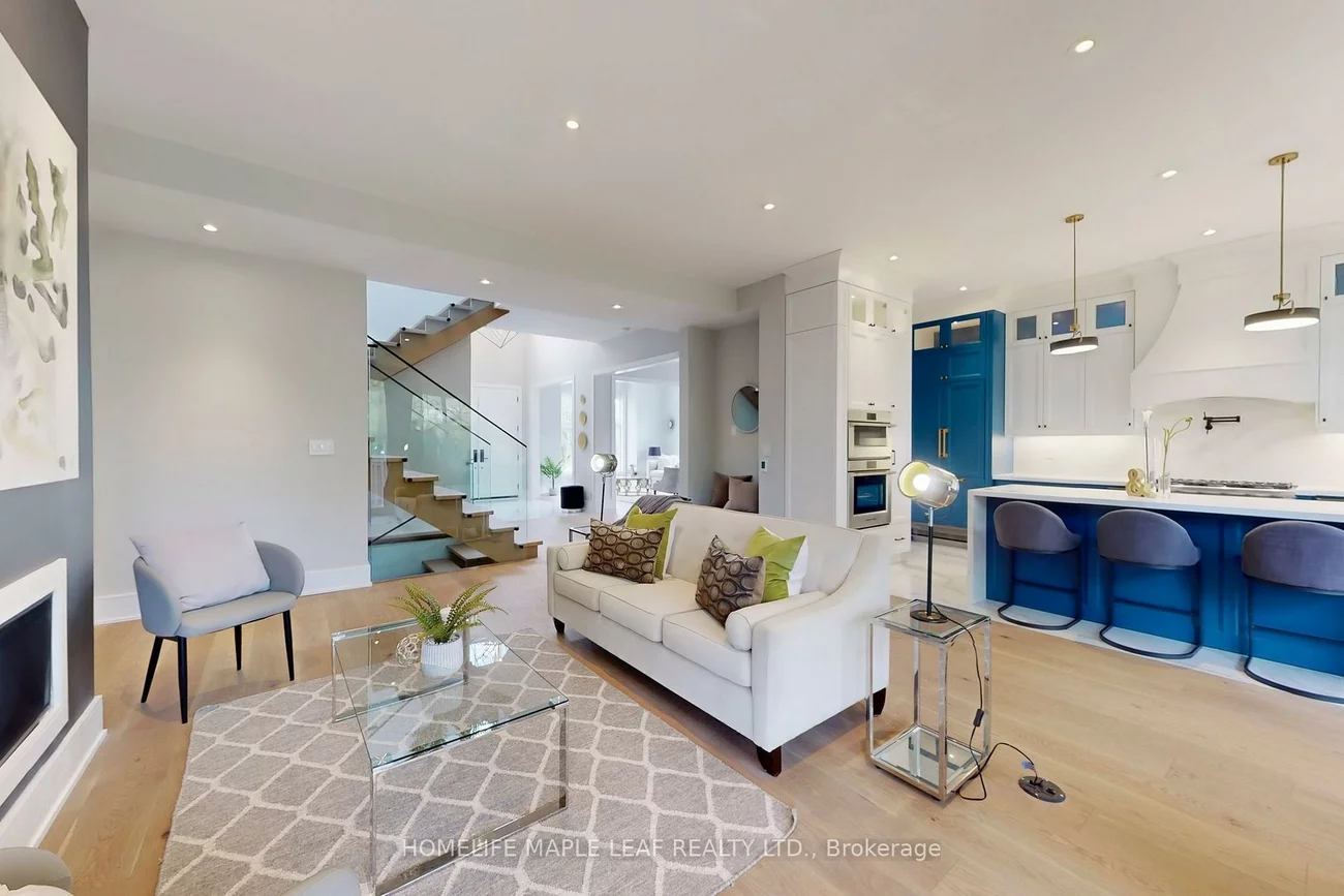 522, Third, 1020 - WO West, Oakville