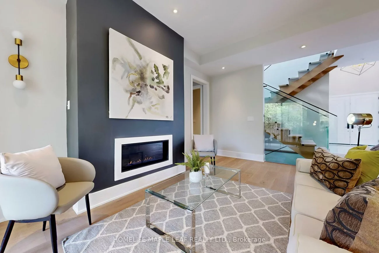 522, Third, 1020 - WO West, Oakville