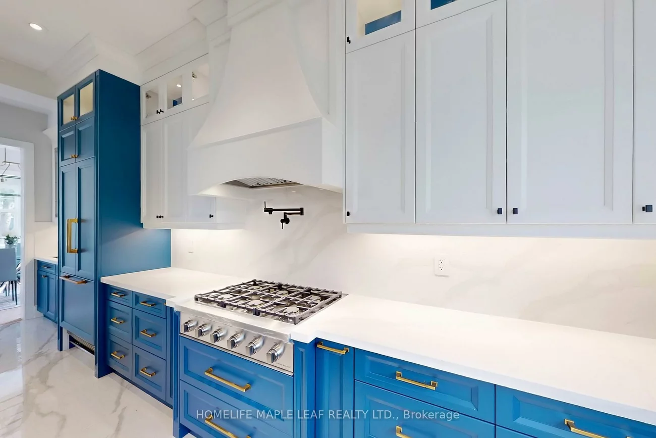 522, Third, 1020 - WO West, Oakville