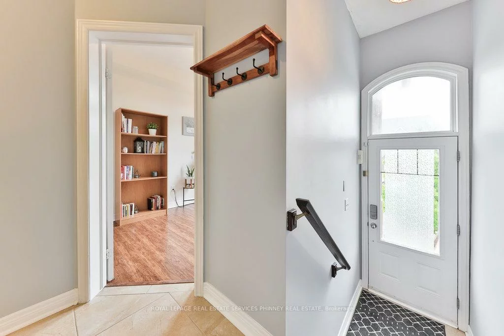 2410, Woodstock, 1019 - WM Westmount, Oakville