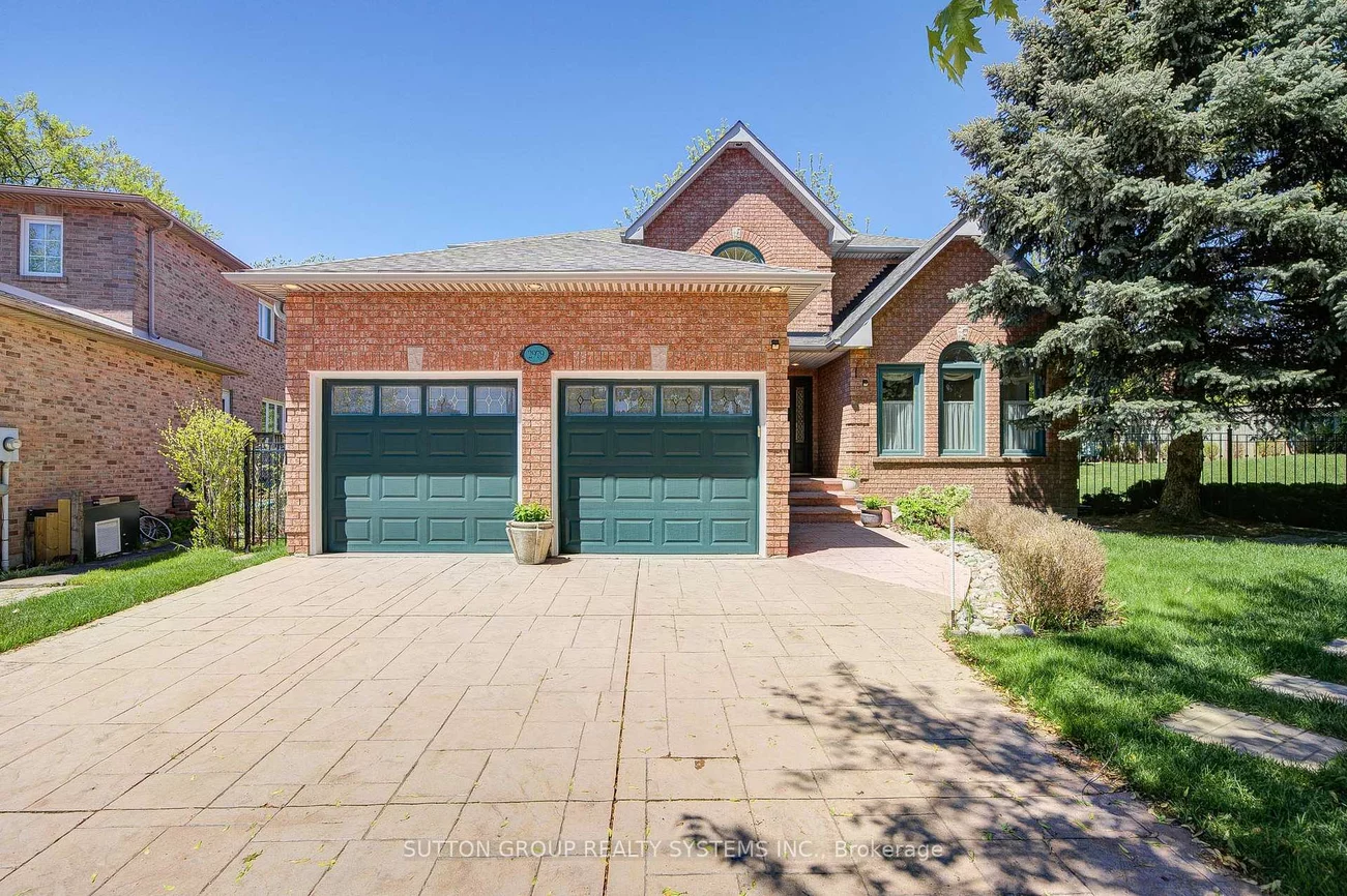 2979, Sycamore, 1004 - CV Clearview, Oakville