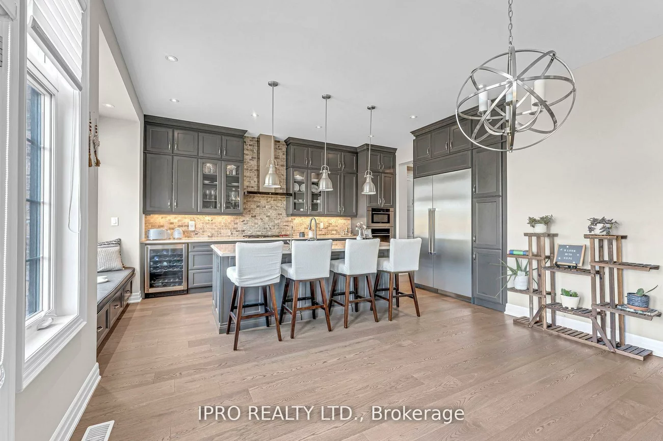 3173, Sunflower, 1008 - GO Glenorchy, Oakville
