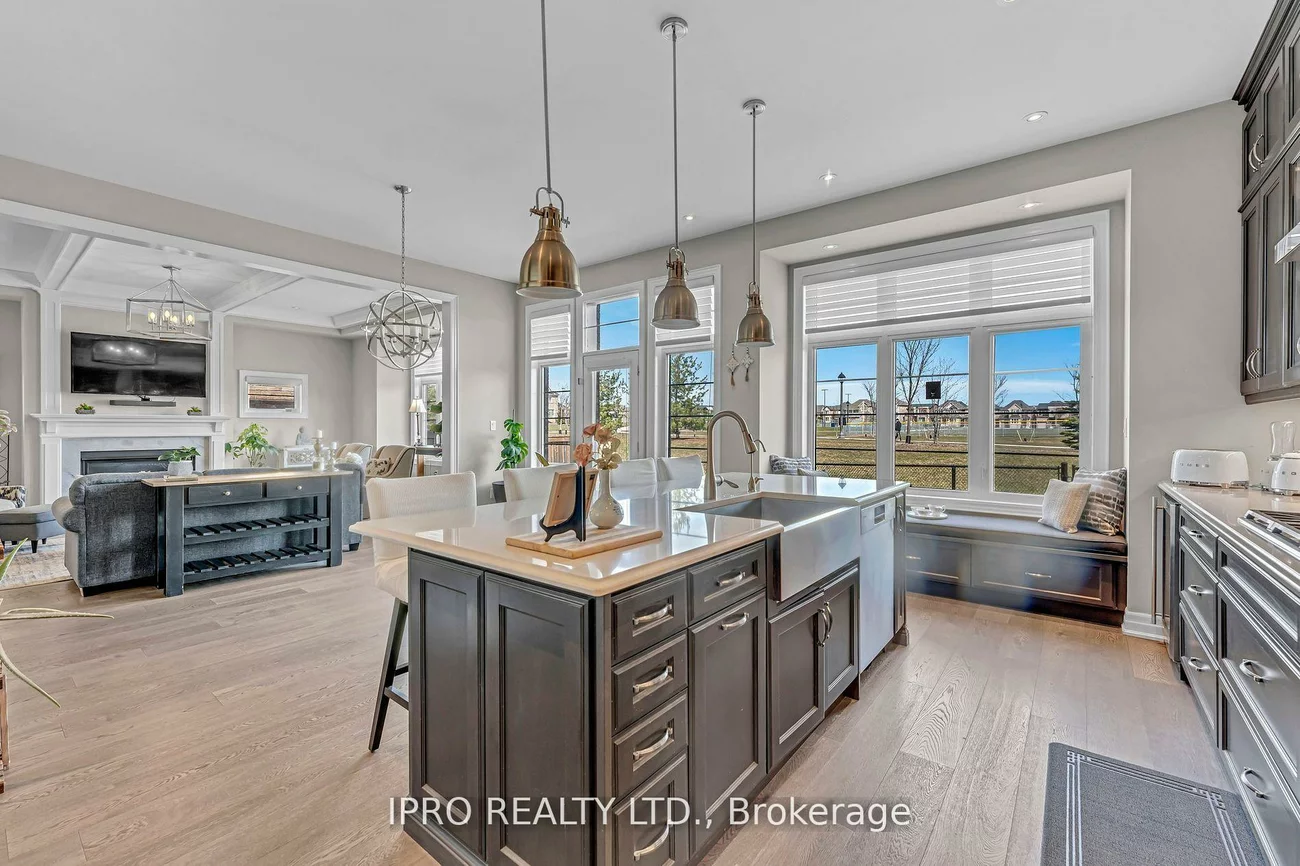 3173, Sunflower, 1008 - GO Glenorchy, Oakville