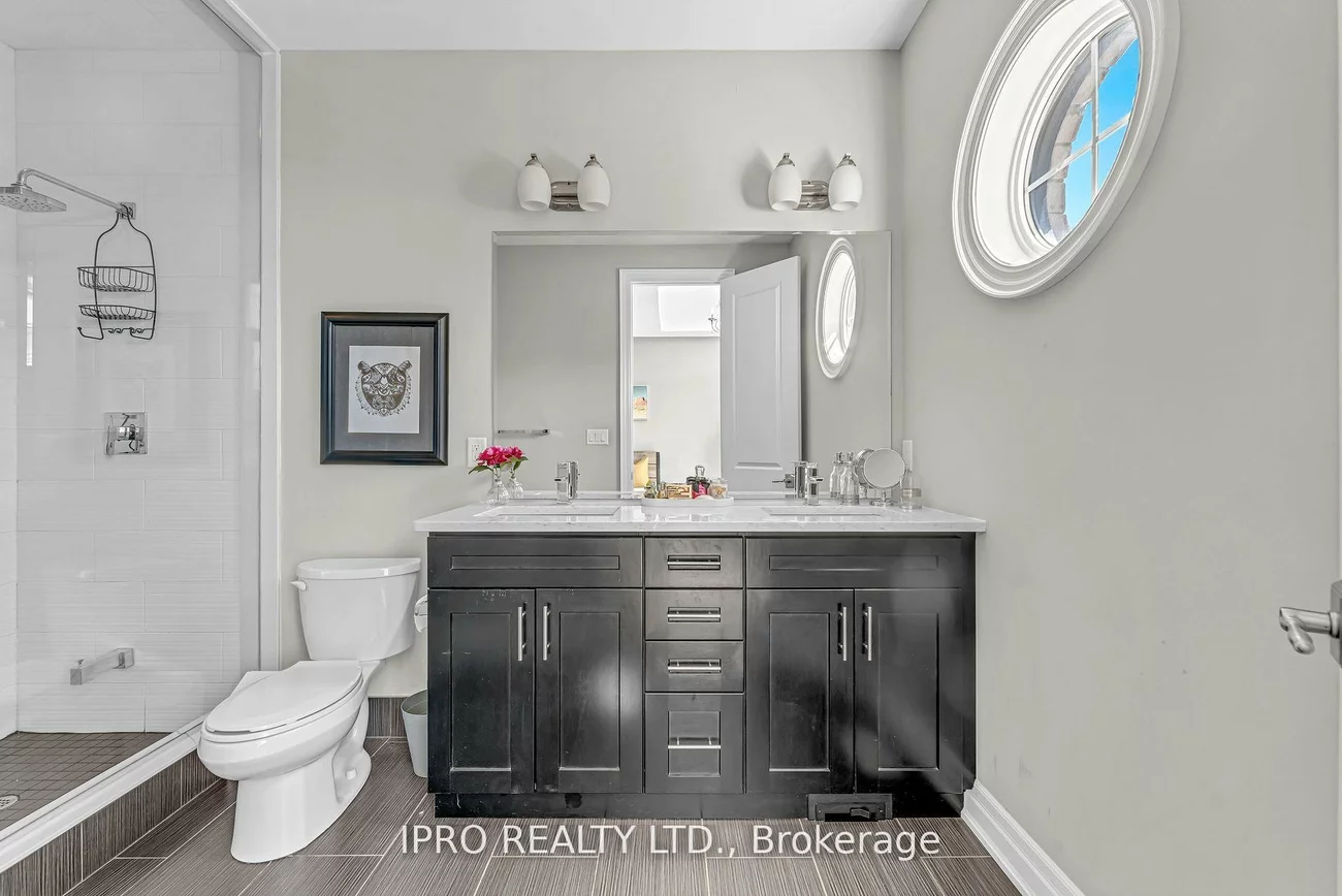 3173, Sunflower, 1008 - GO Glenorchy, Oakville