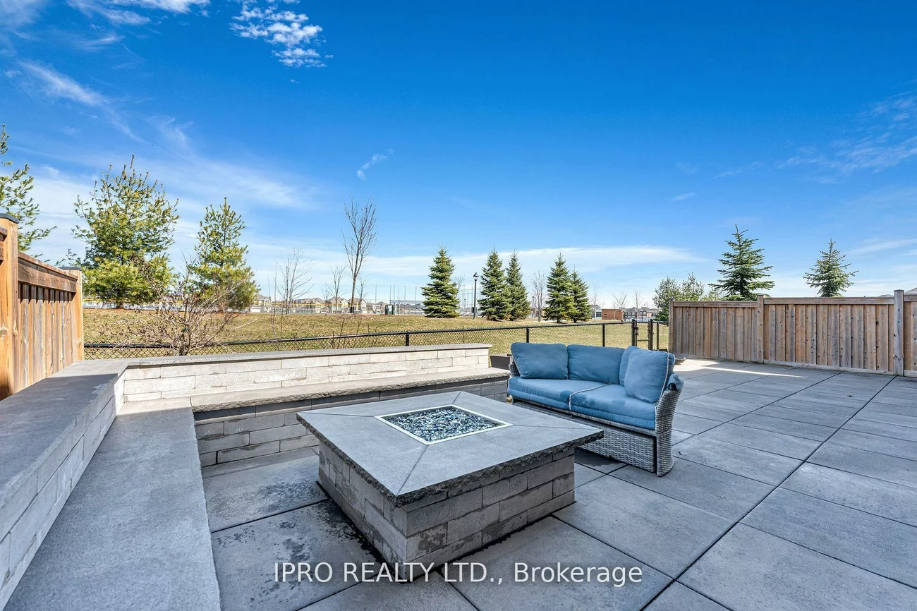 3173, Sunflower, 1008 - GO Glenorchy, Oakville