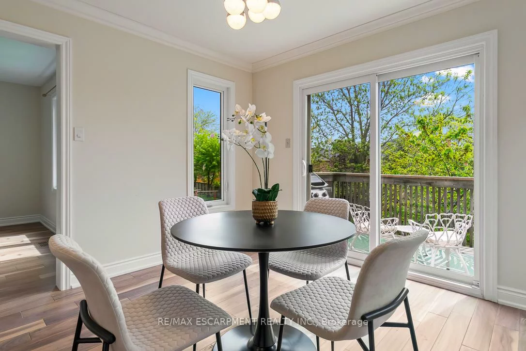 2712, Ashridge, 1004 - CV Clearview, Oakville