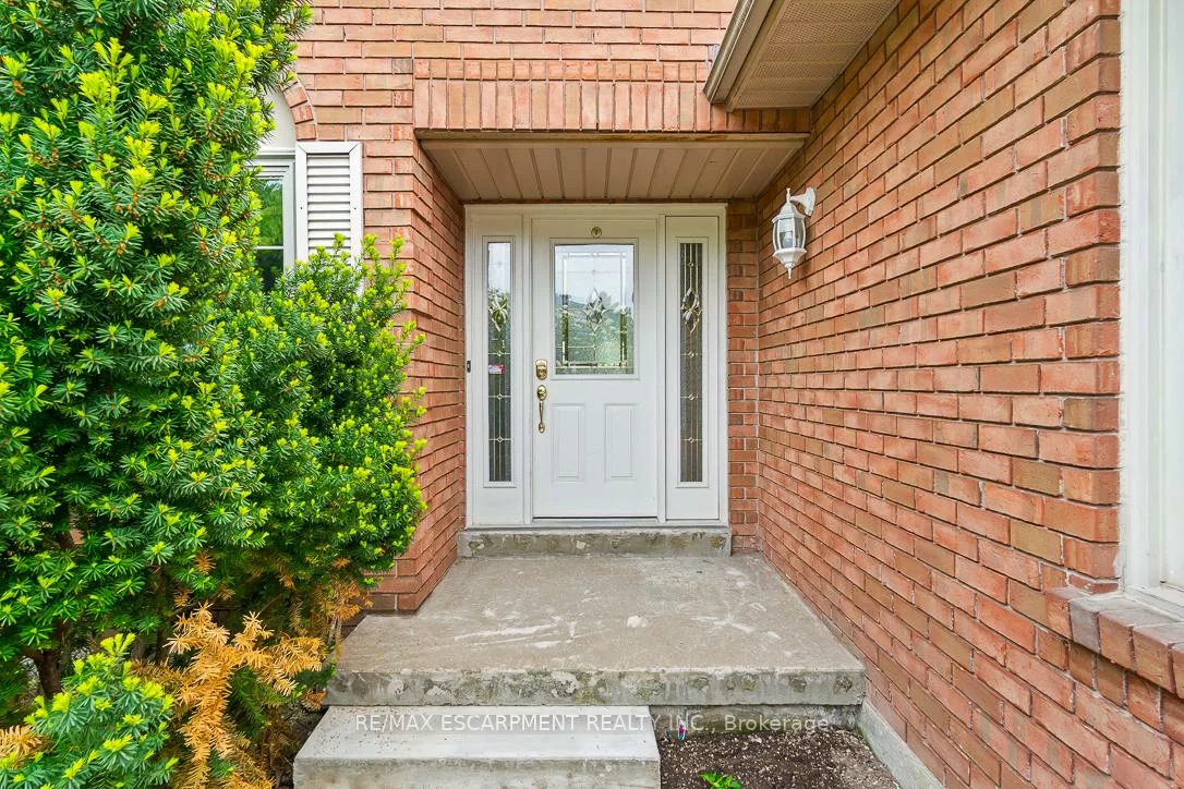 2712, Ashridge, 1004 - CV Clearview, Oakville