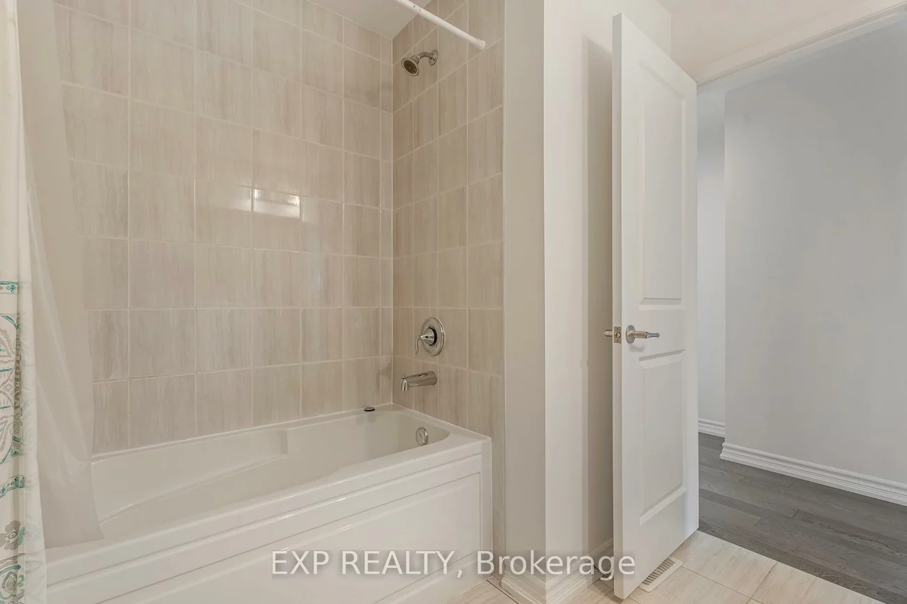 120, Kaitting, 1008 - GO Glenorchy, Oakville