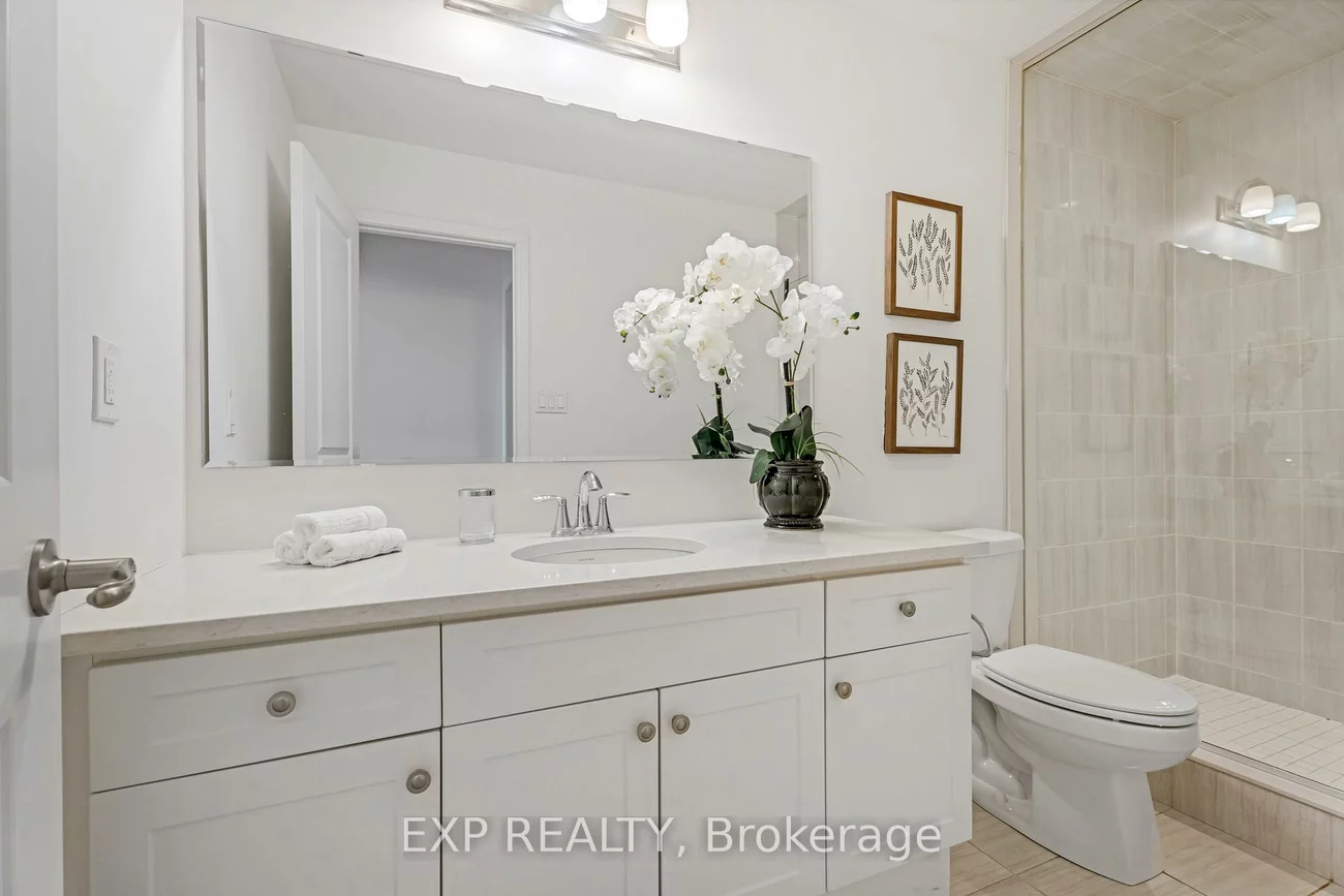 120, Kaitting, 1008 - GO Glenorchy, Oakville