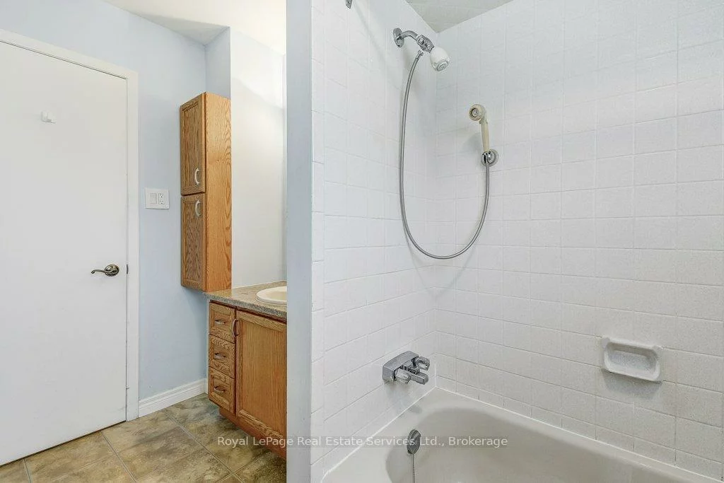 3121, Victoria, 1001 - BR Bronte, Oakville