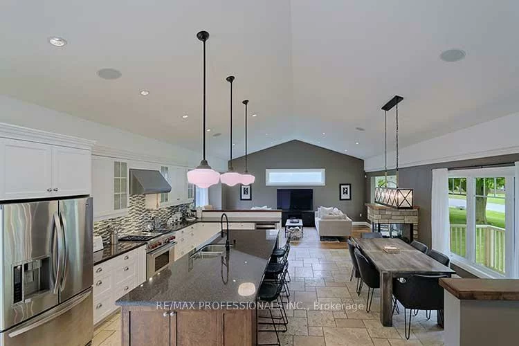 321, Wendy, 1020 - WO West, Oakville