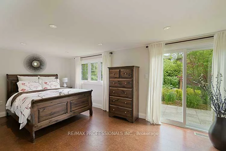 321, Wendy, 1020 - WO West, Oakville