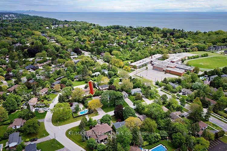321, Wendy, 1020 - WO West, Oakville
