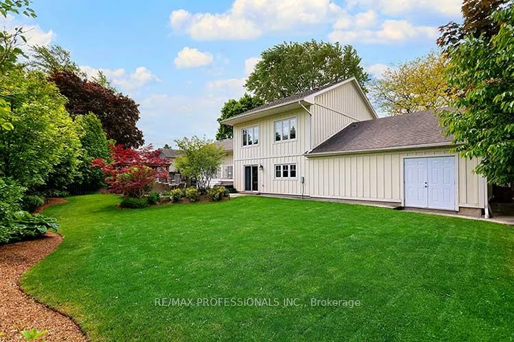 321, Wendy, 1020 - WO West, Oakville