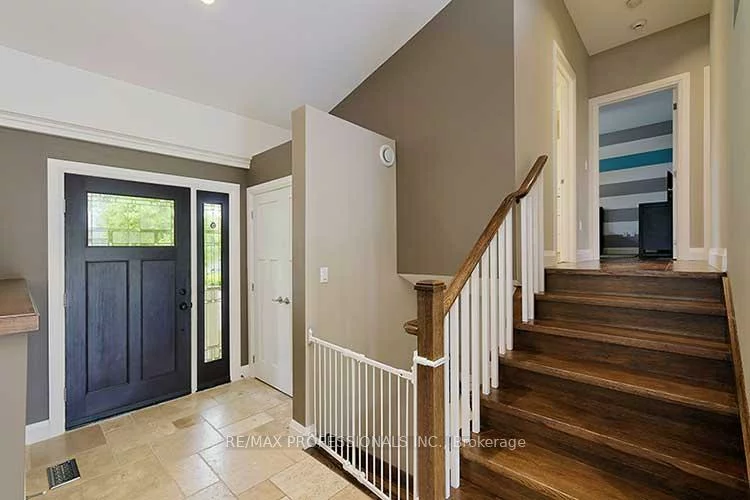 321, Wendy, 1020 - WO West, Oakville