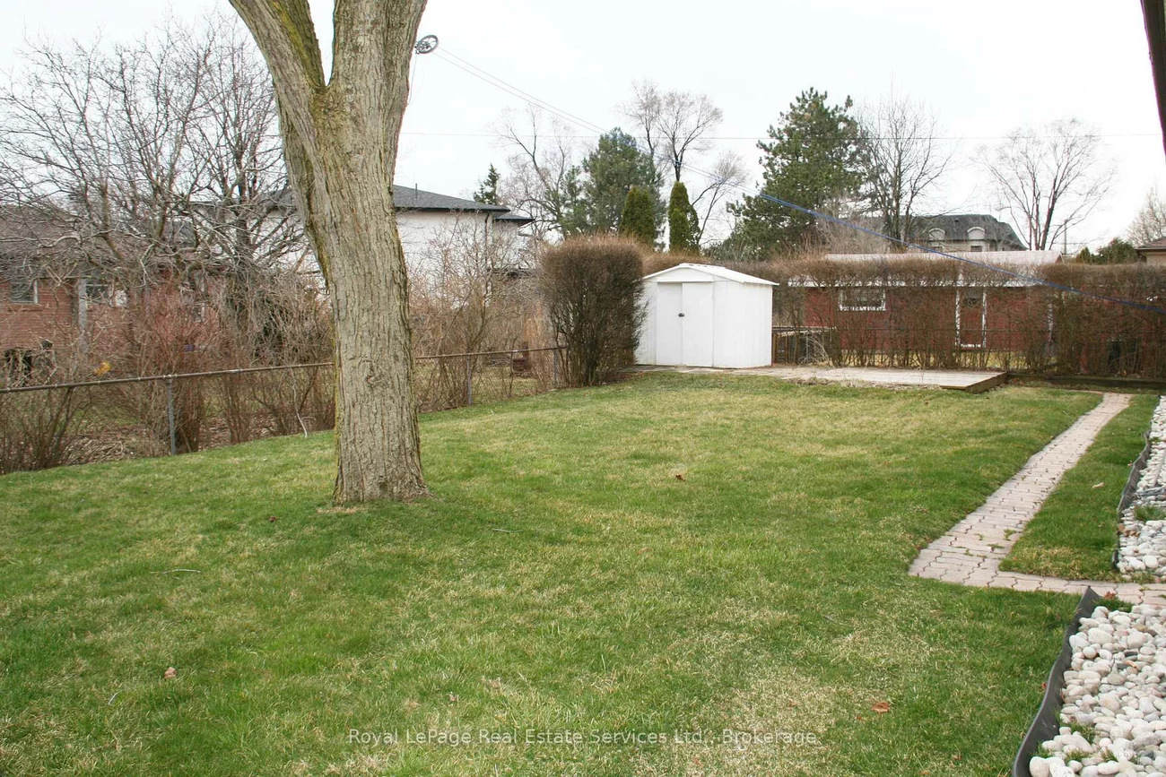 2072, Bridge, 1020 - WO West, Oakville