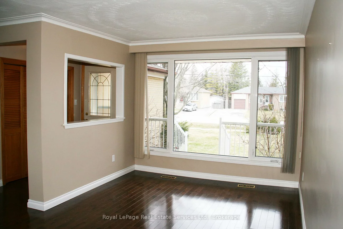 2072, Bridge, 1020 - WO West, Oakville