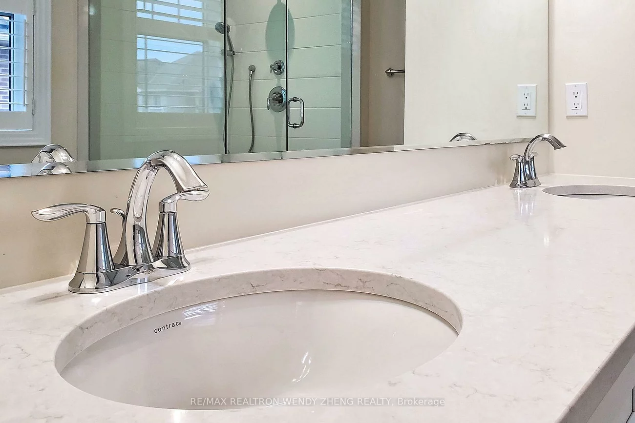 3209, Daisy, 1008 - GO Glenorchy, Oakville
