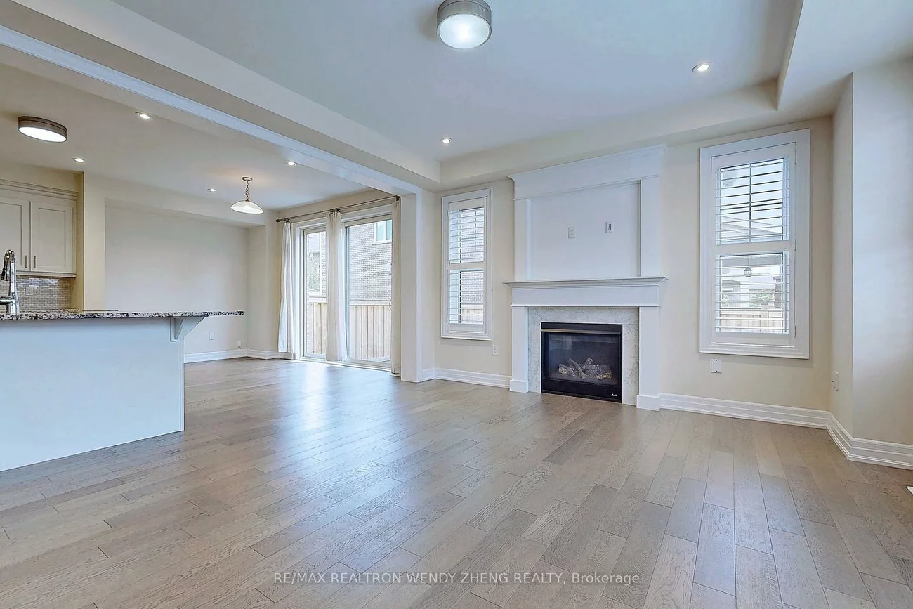 3209, Daisy, 1008 - GO Glenorchy, Oakville