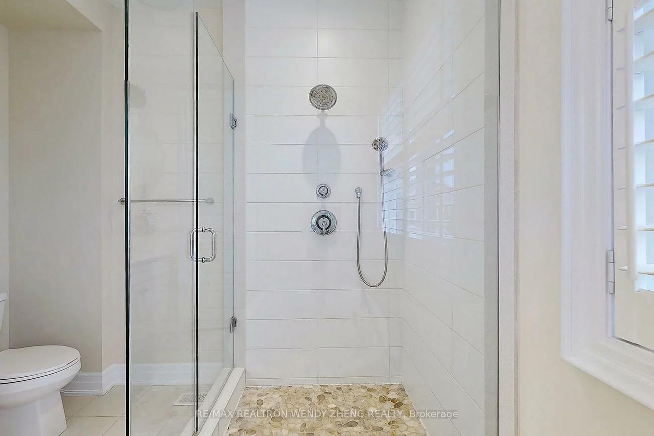 3209, Daisy, 1008 - GO Glenorchy, Oakville