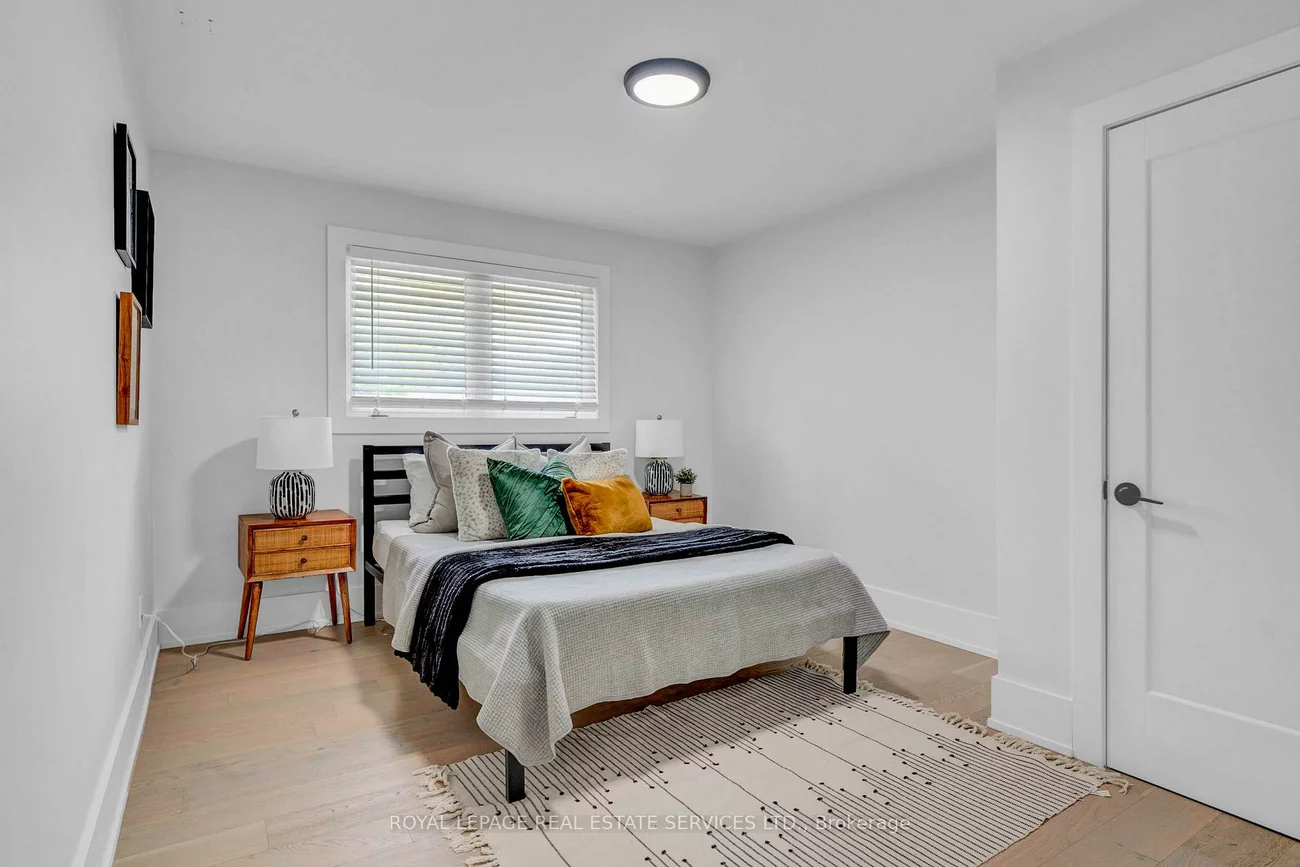 248, Wales, 1001 - BR Bronte, Oakville