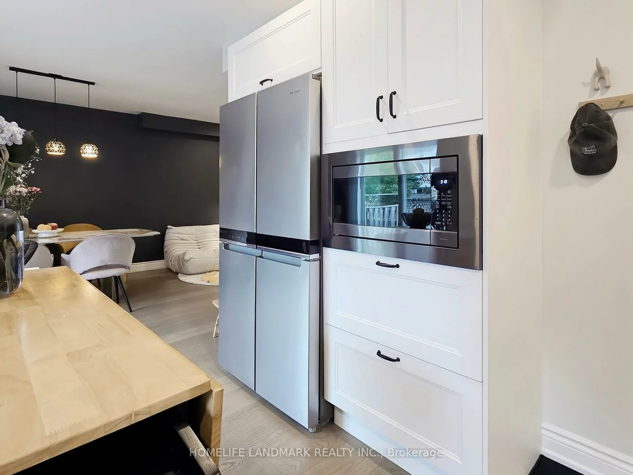 2048, White Dove, 1022 - WT West Oak Trails, Oakville