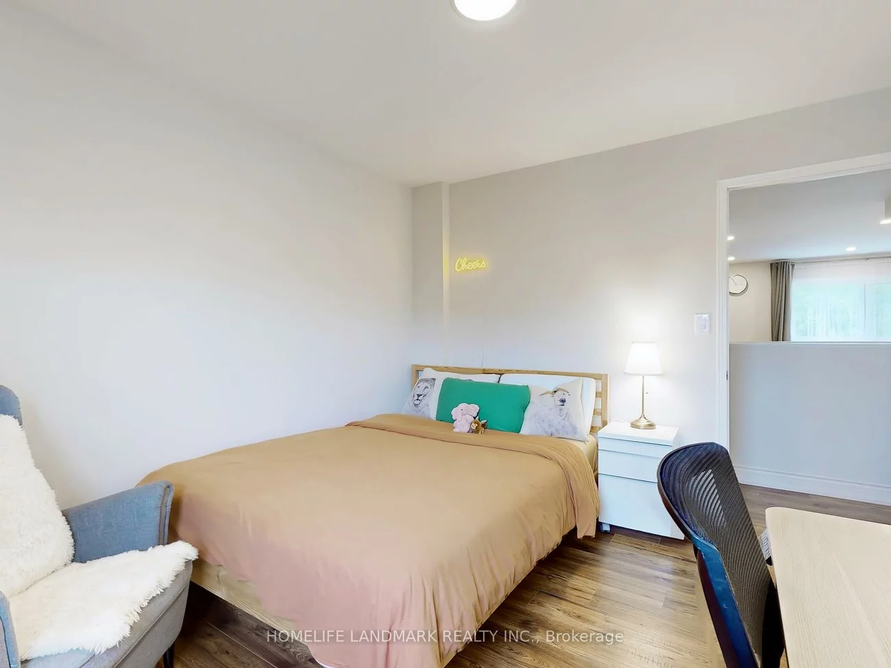 2048, White Dove, 1022 - WT West Oak Trails, Oakville